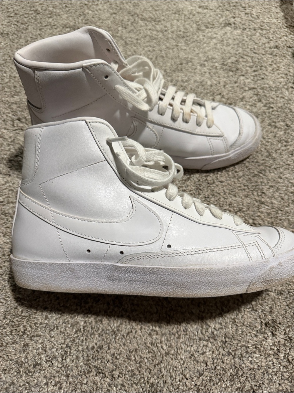 Nike White High-Top Leather Sneakers Nike blazer